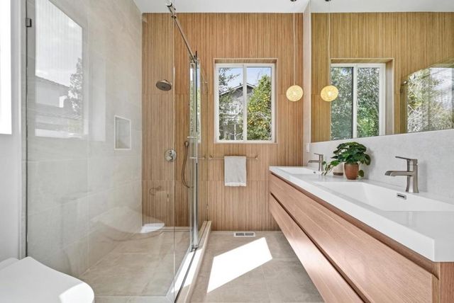 395 Martens Avenue, Mountain View, CA 94040