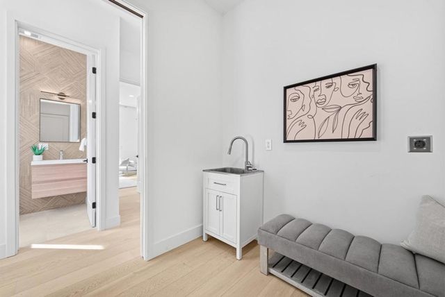 395 Martens Avenue, Mountain View, CA 94040