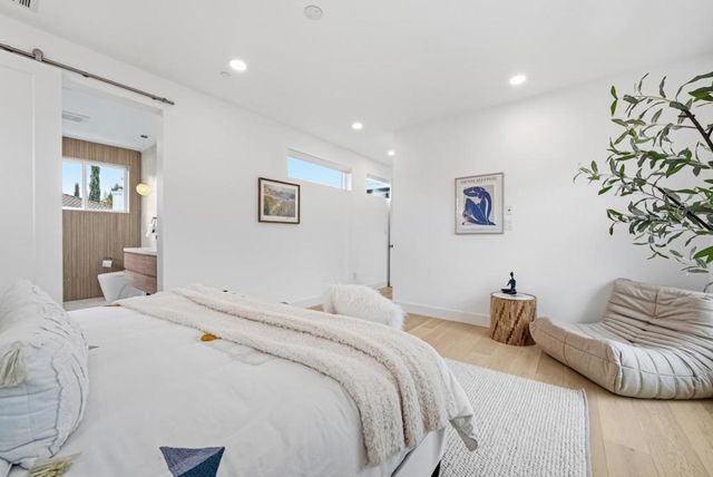 395 Martens Avenue, Mountain View, CA 94040