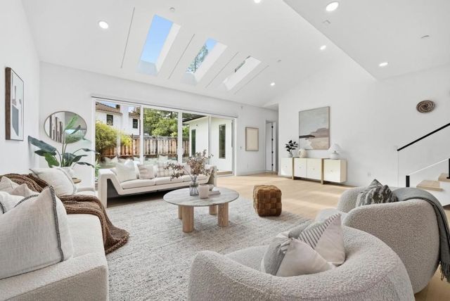 395 Martens Avenue, Mountain View, CA 94040