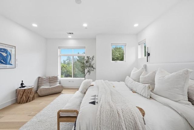 395 Martens Avenue, Mountain View, CA 94040