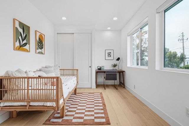 395 Martens Avenue, Mountain View, CA 94040