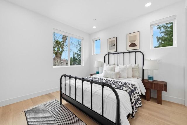 395 Martens Avenue, Mountain View, CA 94040