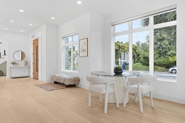 395 Martens Avenue, Mountain View, CA 94040