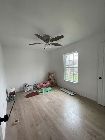 4731 Stokes Street, Dallas, TX 75216
