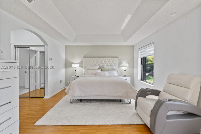 451 NW 194th Ave, Pembroke Pines, FL 33029