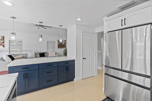 451 NW 194th Ave, Pembroke Pines, FL 33029
