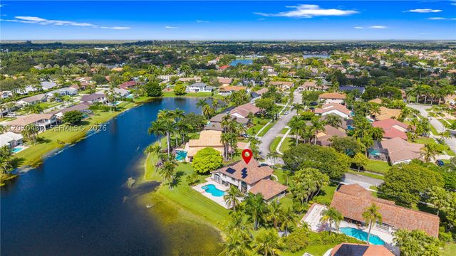 451 NW 194th Ave, Pembroke Pines, FL 33029