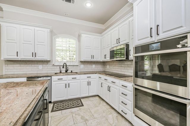 7805 Clearmeadow Drive, Amarillo, TX 79119