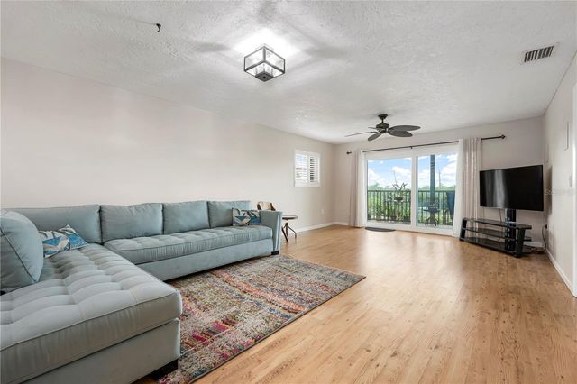 515 LEFFINGWELL AVENUE 112, Ellenton, FL 34222