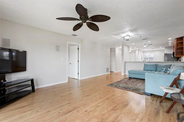 515 LEFFINGWELL AVENUE 112, Ellenton, FL 34222