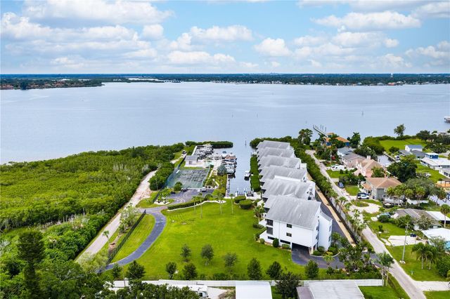 515 LEFFINGWELL AVENUE 112, Ellenton, FL 34222