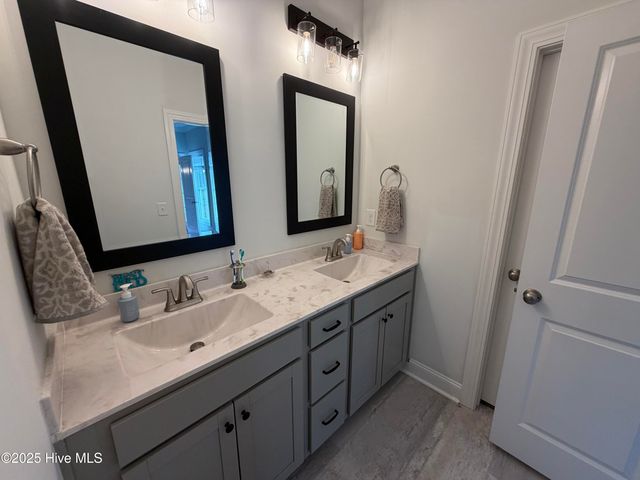 3323 School View Drive, Farmville, NC 27828