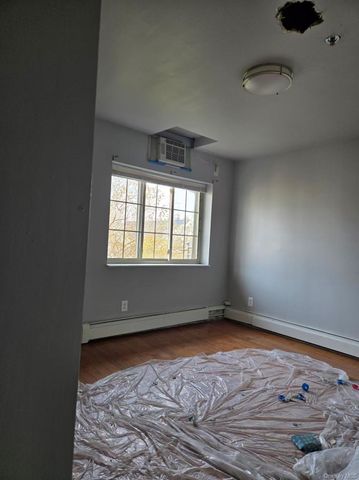9417 118th Street, Richmond Hill S., NY 11419