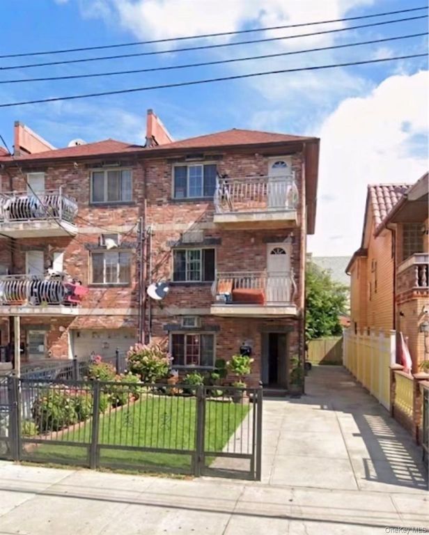 9417 118th Street, Richmond Hill S., NY 11419