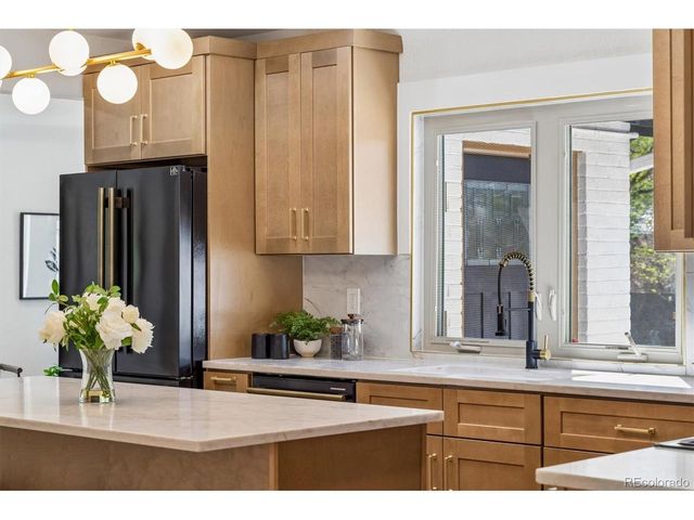 2260 Leyden St, Denver, CO 80207