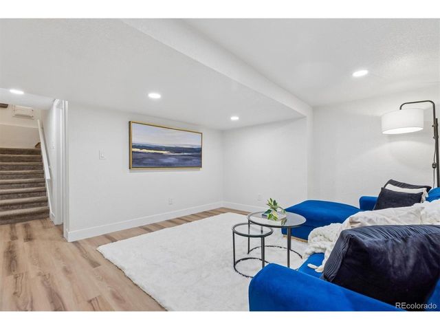 2260 Leyden St, Denver, CO 80207