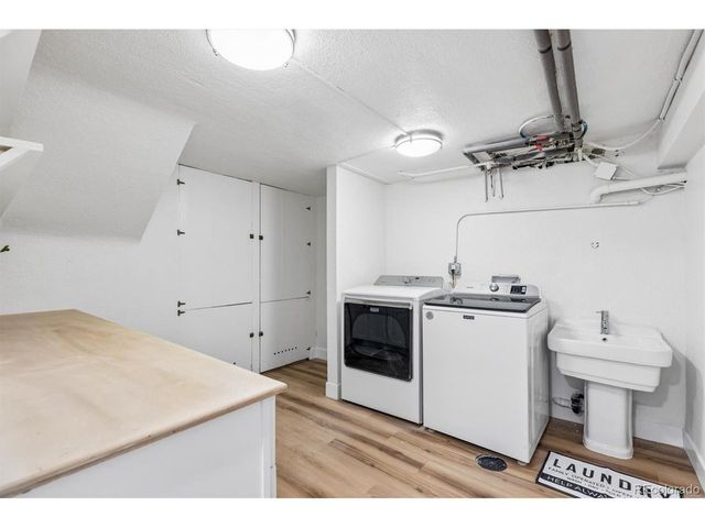 2260 Leyden St, Denver, CO 80207