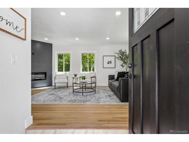 2260 Leyden St, Denver, CO 80207