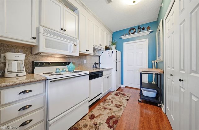 5237 Lake Road W 1107, Ashtabula, OH 44004