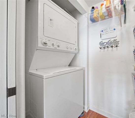 5237 Lake Road W 1107, Ashtabula, OH 44004