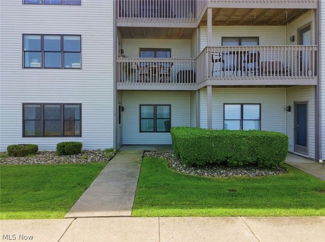 5237 Lake Road W 1107, Ashtabula, OH 44004