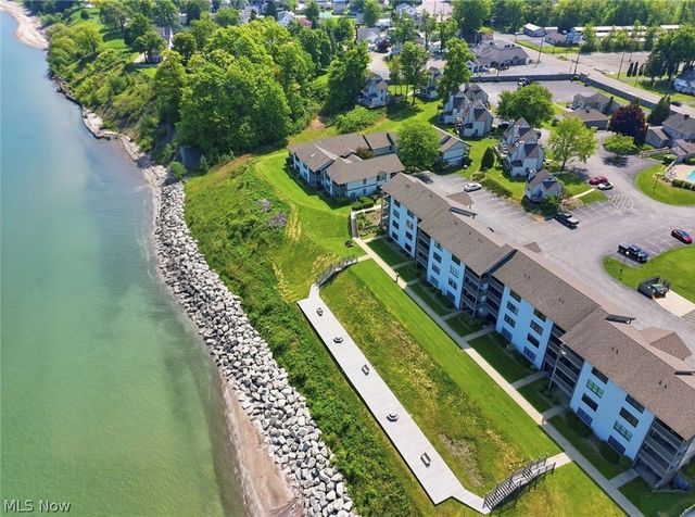 5237 Lake Road W 1107, Ashtabula, OH 44004