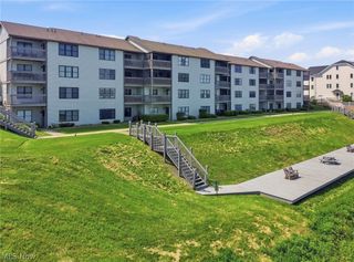 5237 Lake Road W 1107, Ashtabula, OH 44004