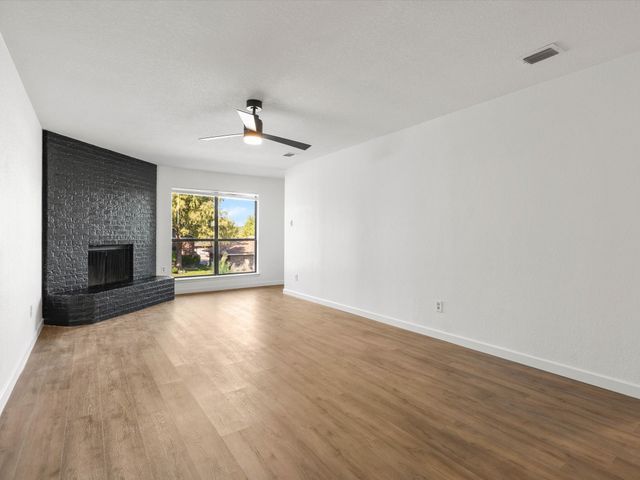 1117 S Rusk Street 1115, Weatherford, TX 76086