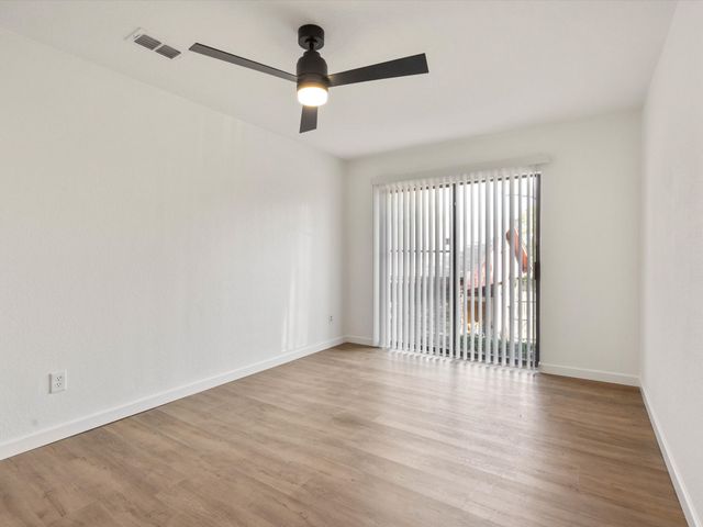1117 S Rusk Street 1115, Weatherford, TX 76086
