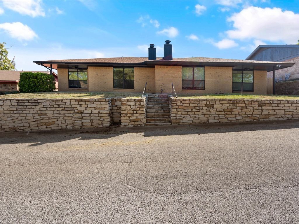 1117 S Rusk Street 1115, Weatherford, TX 76086
