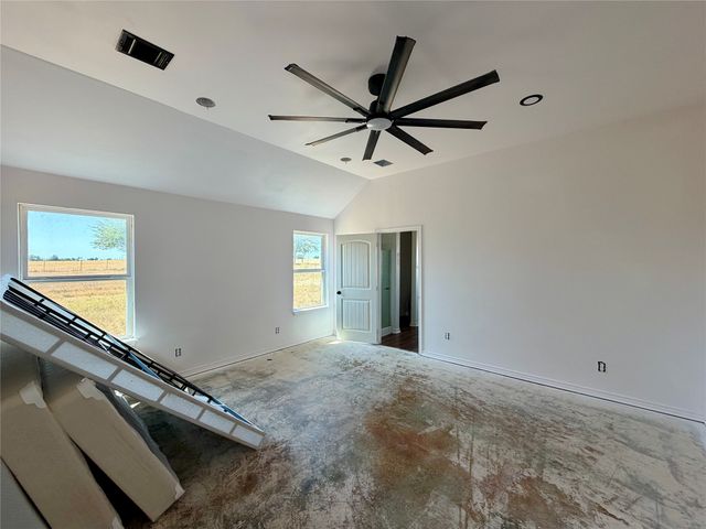 315 County Road 365, Gainesville, TX 76240