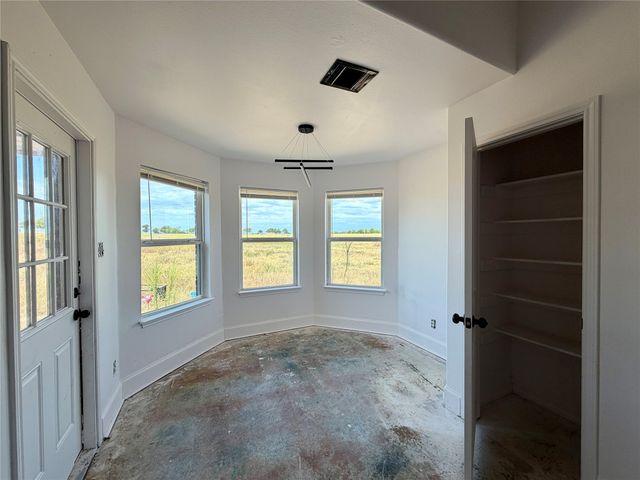 315 County Road 365, Gainesville, TX 76240