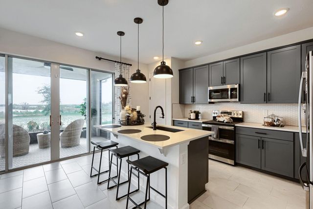 900 GRIFFON AVENUE, Lake Alfred, FL 33850