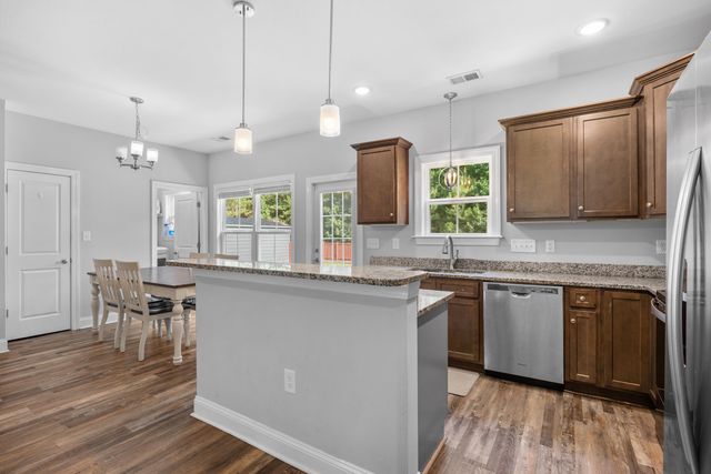 792 Roberts Rd., Aynor, SC 29511