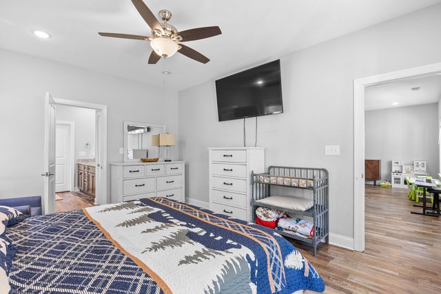 792 Roberts Rd., Aynor, SC 29511
