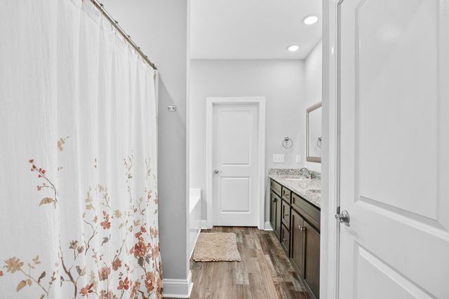 792 Roberts Rd., Aynor, SC 29511