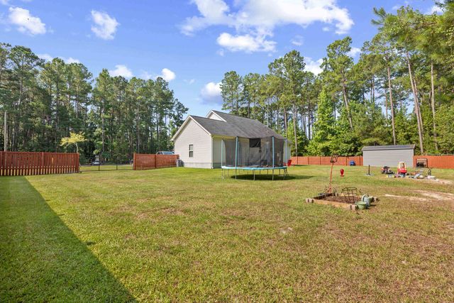 792 Roberts Rd., Aynor, SC 29511