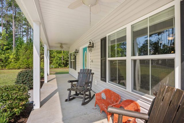 792 Roberts Rd., Aynor, SC 29511