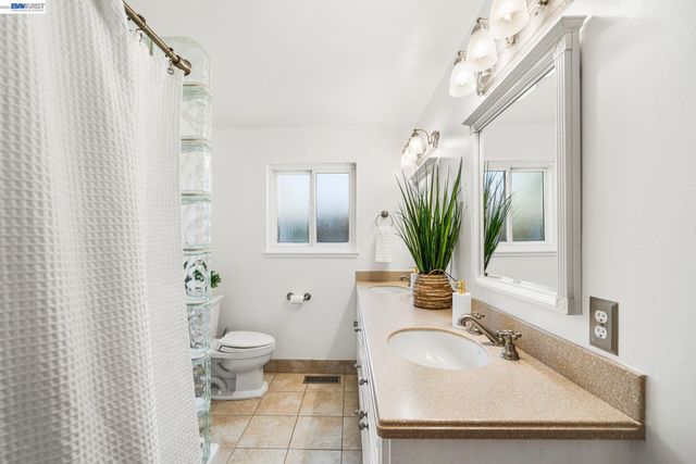 4262 Tamur Ct, Pleasanton, CA 94566