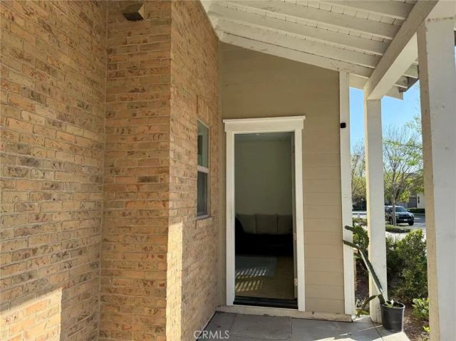 130 FOLLYHATCH, Irvine, CA 92618