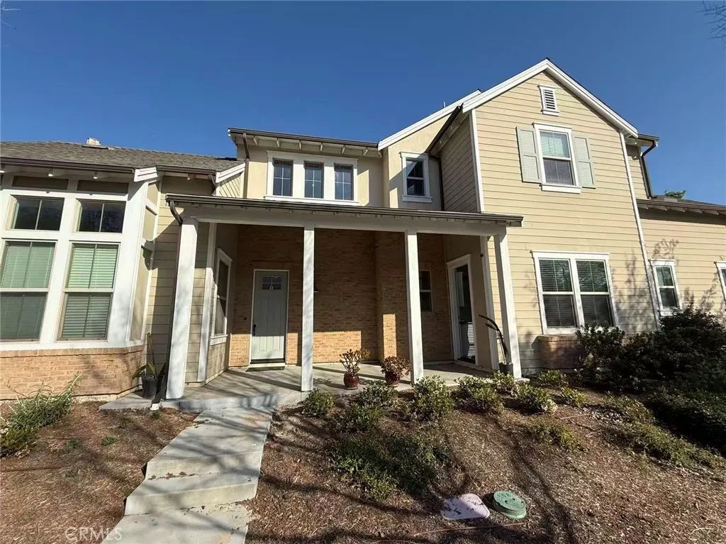 130 FOLLYHATCH, Irvine, CA 92618