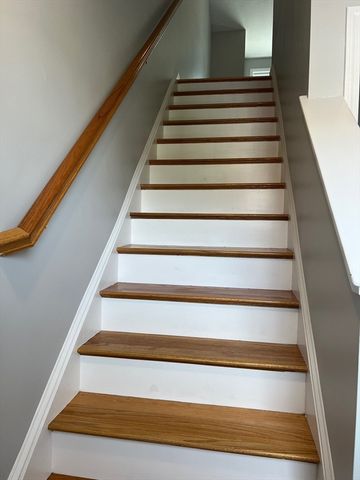 17 Foster St 14, Brockton, MA 02301