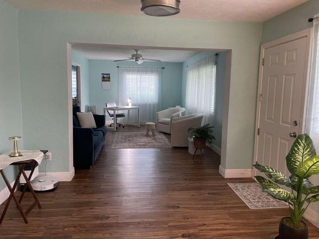 5624 PALM AIRE DRIVE V105, Sarasota, FL 34243