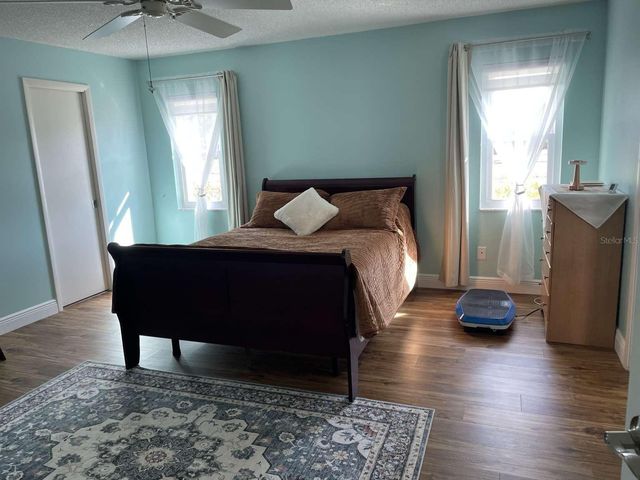 5624 PALM AIRE DRIVE V105, Sarasota, FL 34243