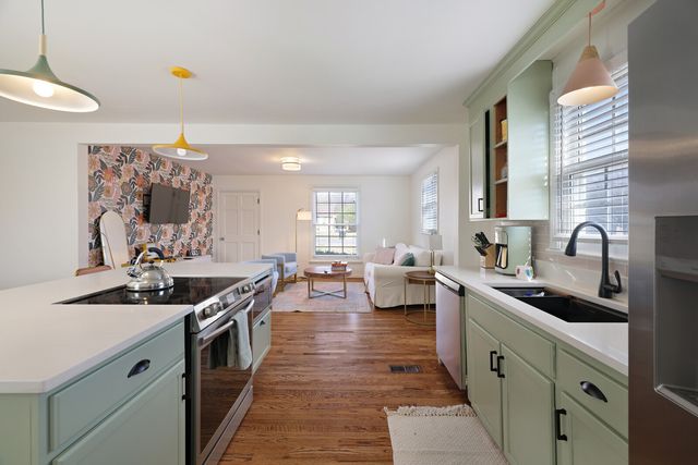 621 W Meade Blvd, Franklin, TN 37064