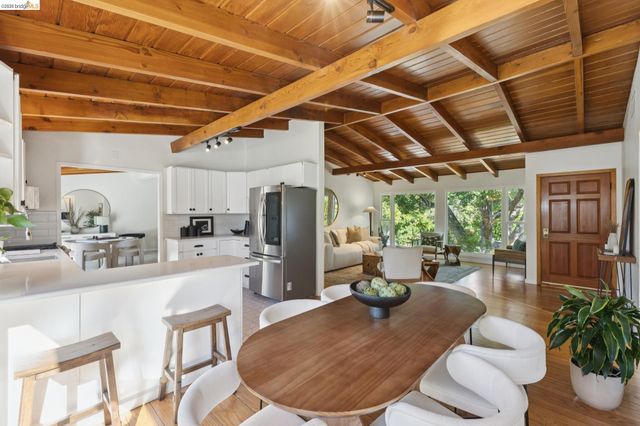 2645 Buenos Aires Ct, Walnut Creek, CA 94597
