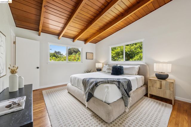 2645 Buenos Aires Ct, Walnut Creek, CA 94597