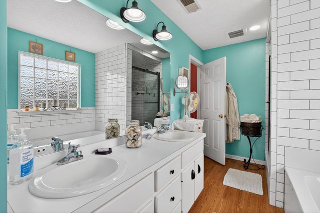 484 Hunters Ridge Road, Versailles, KY 40383