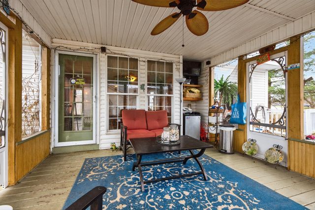 484 Hunters Ridge Road, Versailles, KY 40383